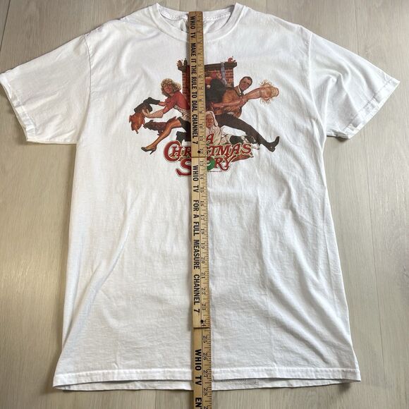 A Christmas Story Shirt Men's Medium Throwback White Tee Graphic Print Holiday - Picture 8 of 15